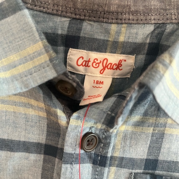 Button up flannel plaid - Picture 4 of 4